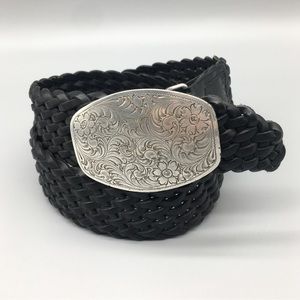 Vintage Nine West Genuine Leather Woven Black Belt Size M 90s Silver Tone